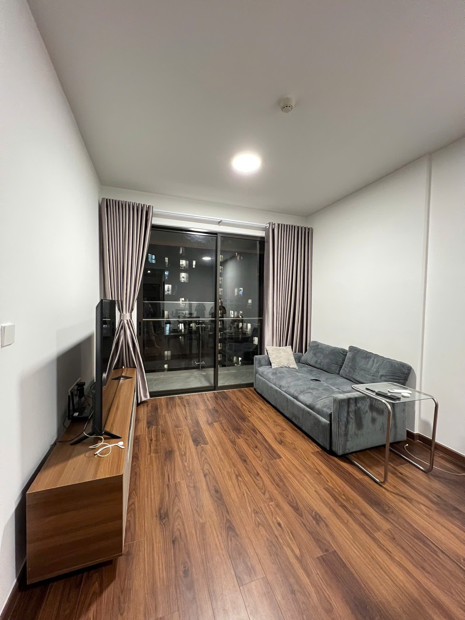 Cho thuê căn hộ Quận Bình Tân, Căn Hộ Akari City , 2PN, 78m2, giá thuê 11 triệu/tháng.