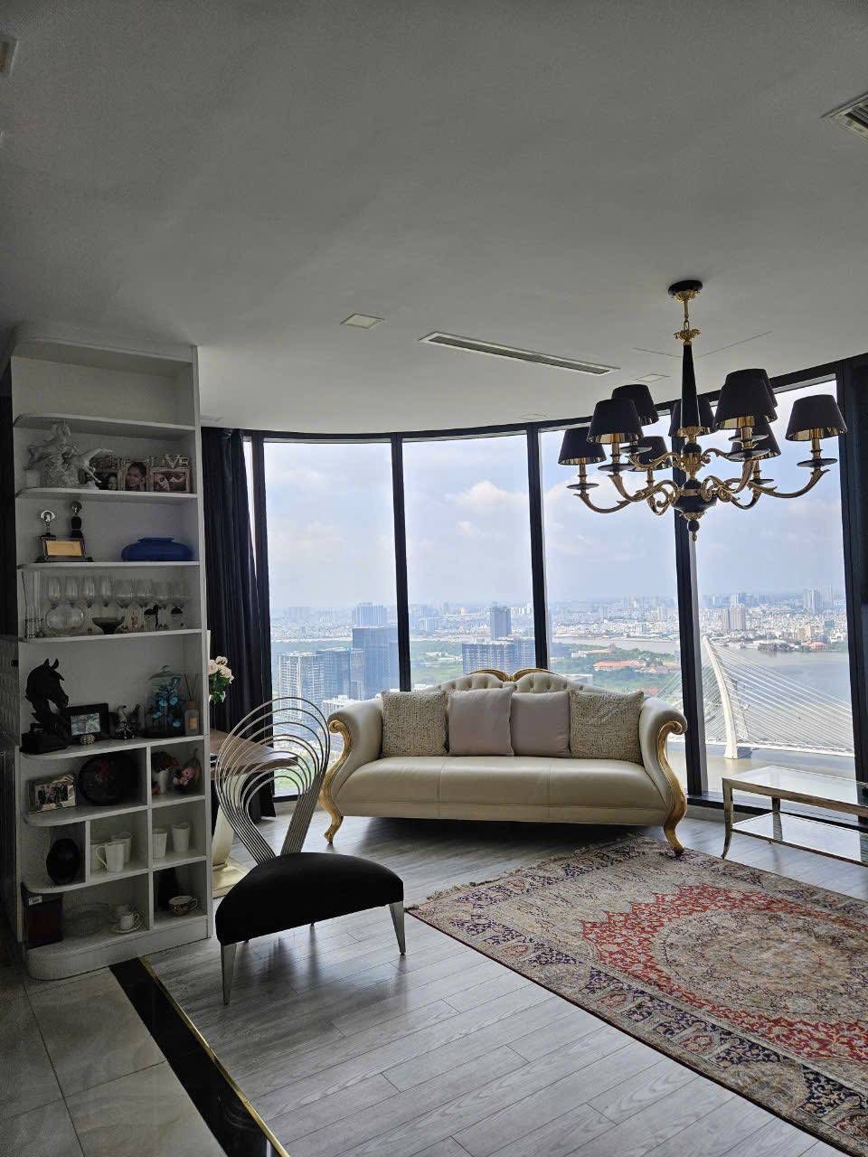 Cho thuê căn hộ Quận 1, căn hộ Vinhomes Golden River, 2PN, 160m2, giá thuê $3800/tháng