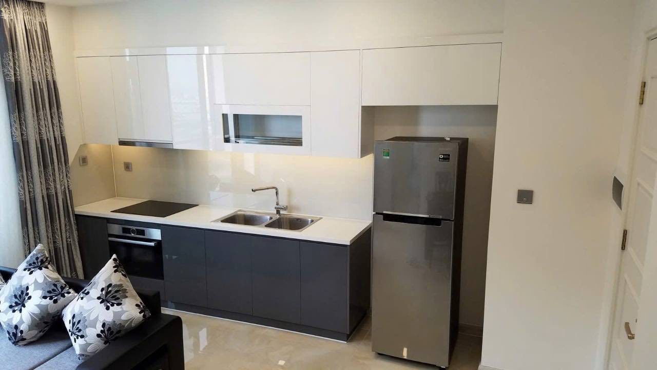 Cho thuê căn hộ Quận 1, căn hộ Vinhomes Golden River, 2PN, 69m2, giá thuê 26 triệu /tháng.
