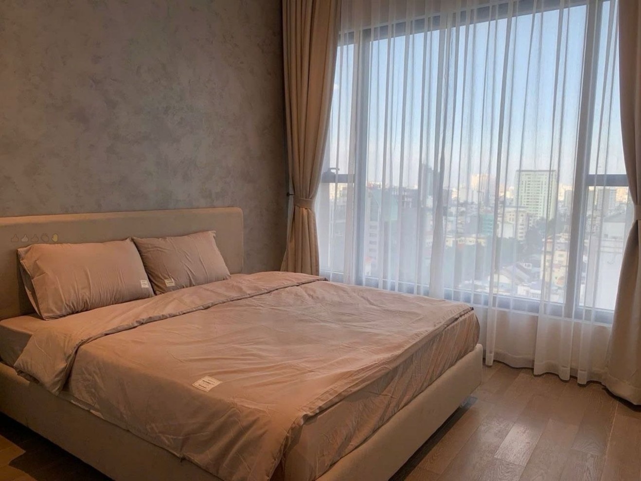 Cho thuê căn hộ Quận 1, căn hộ The Marq, 3PN, 108m2, giá thuê 58 triệu/tháng.