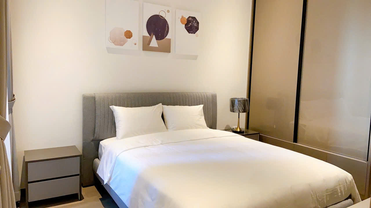 Cho thuê căn hộ Quận 1, căn hộ The Marq, 2PN, 71m2, giá thuê 43 triệu/tháng.