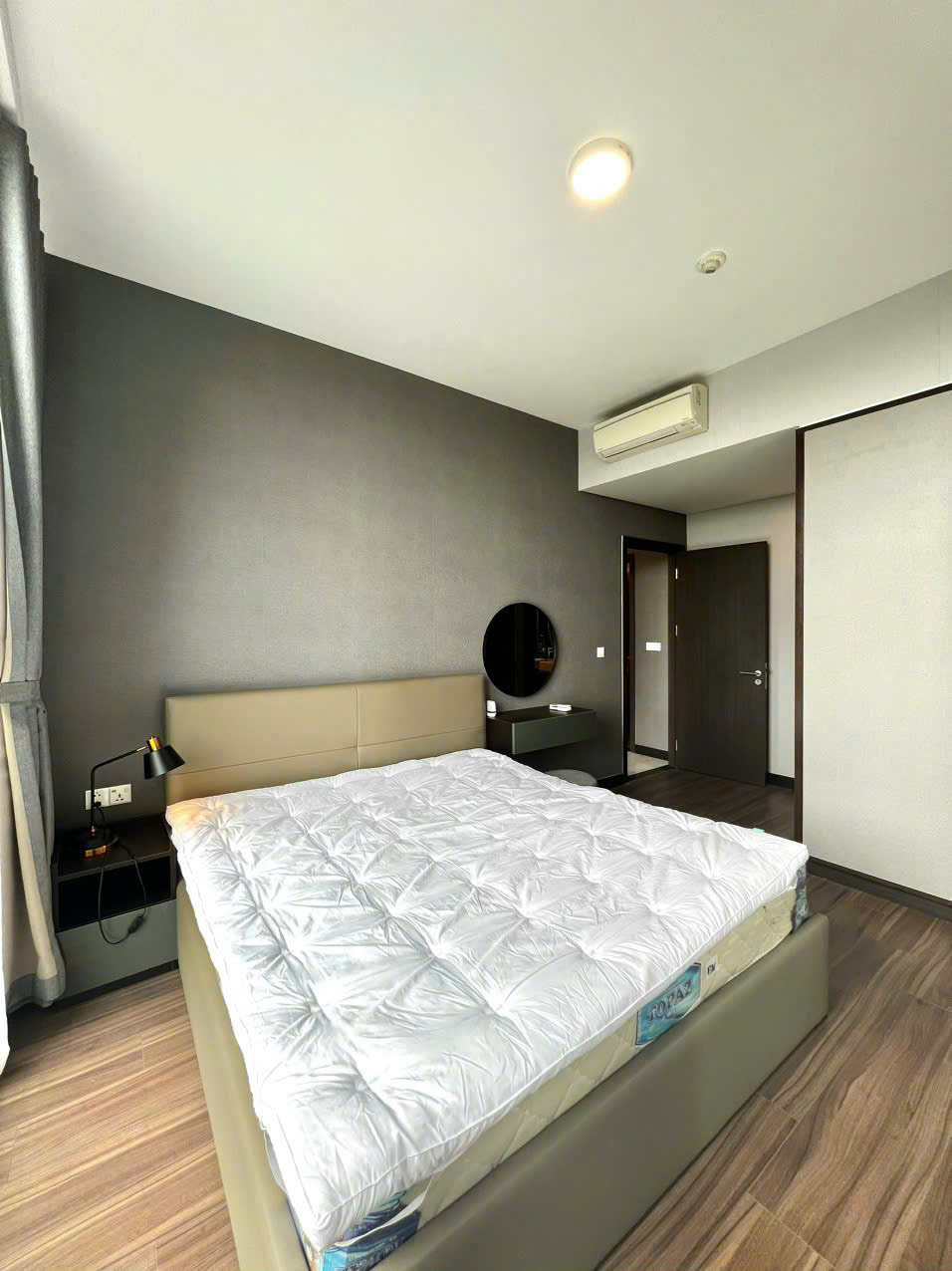 Cho thuê căn hộ Quận 2, căn hộ Empire City Thủ Thiêm, 2PN, 95m2, giá thuê 31 triệu/tháng.