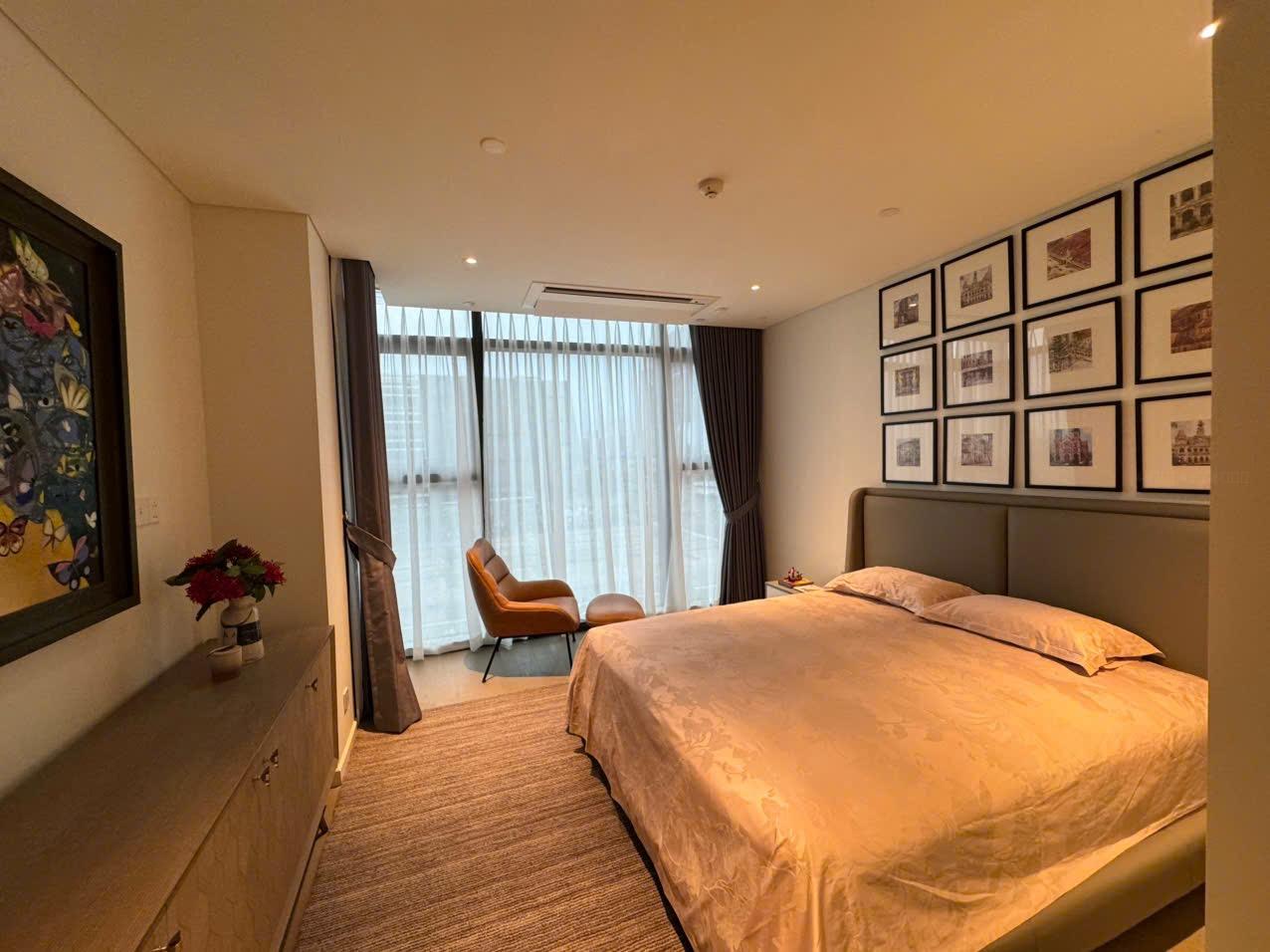 Cho thuê căn hộ Quận 2, căn hộ The Opera Thủ Thiêm, 3PN, 157m2, giá thuê 100 triệu/tháng.